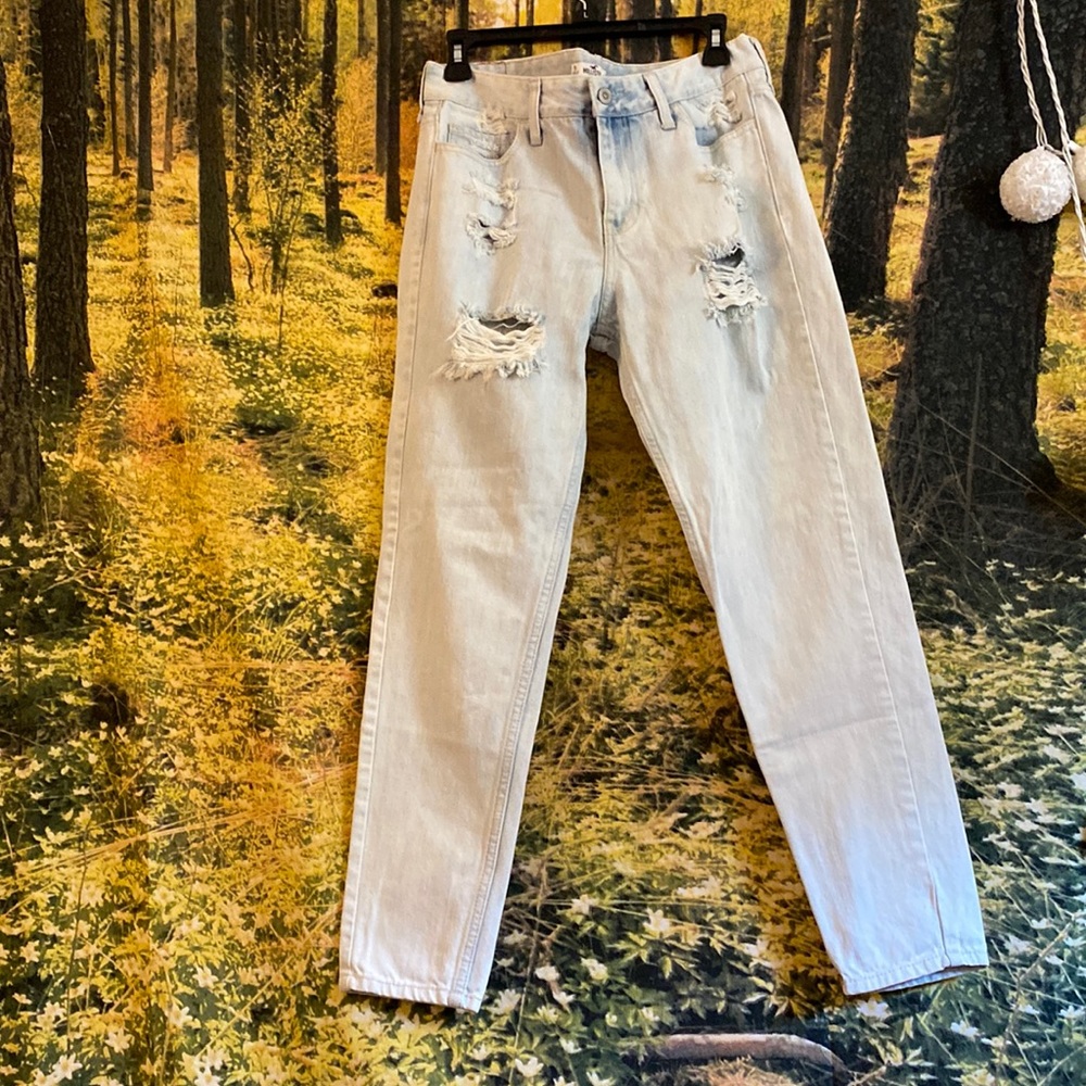 SALE❤️Hollister Devin boyfriend jeans size 5